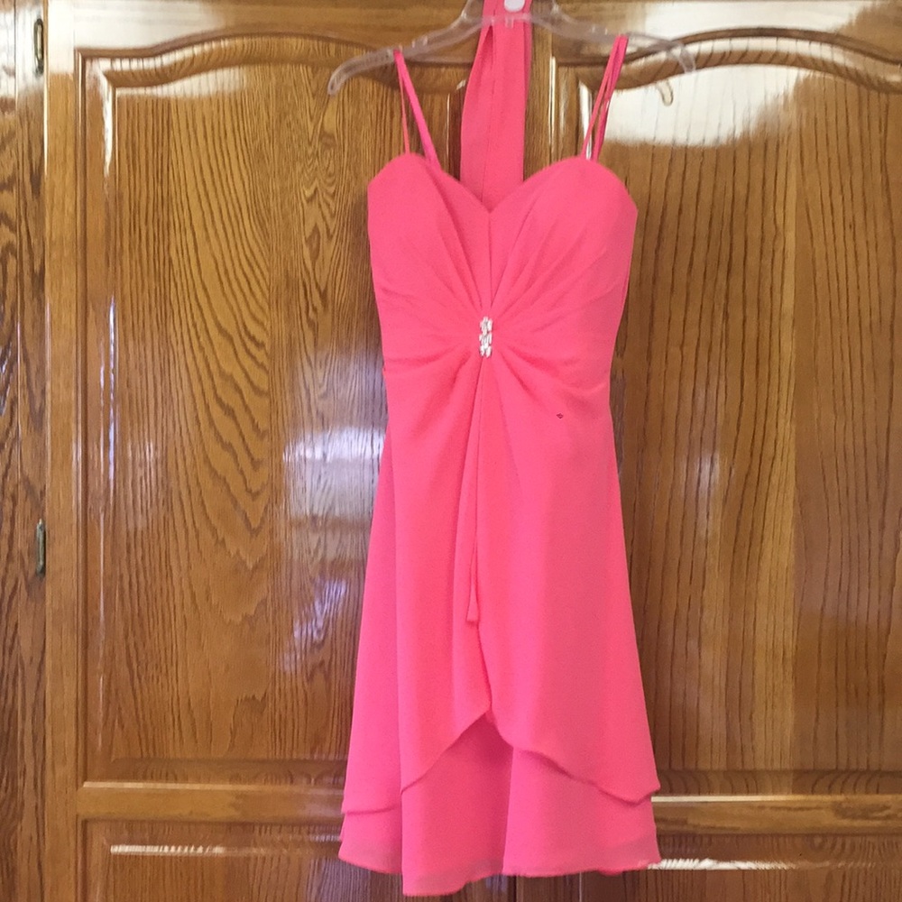 Short formal dress